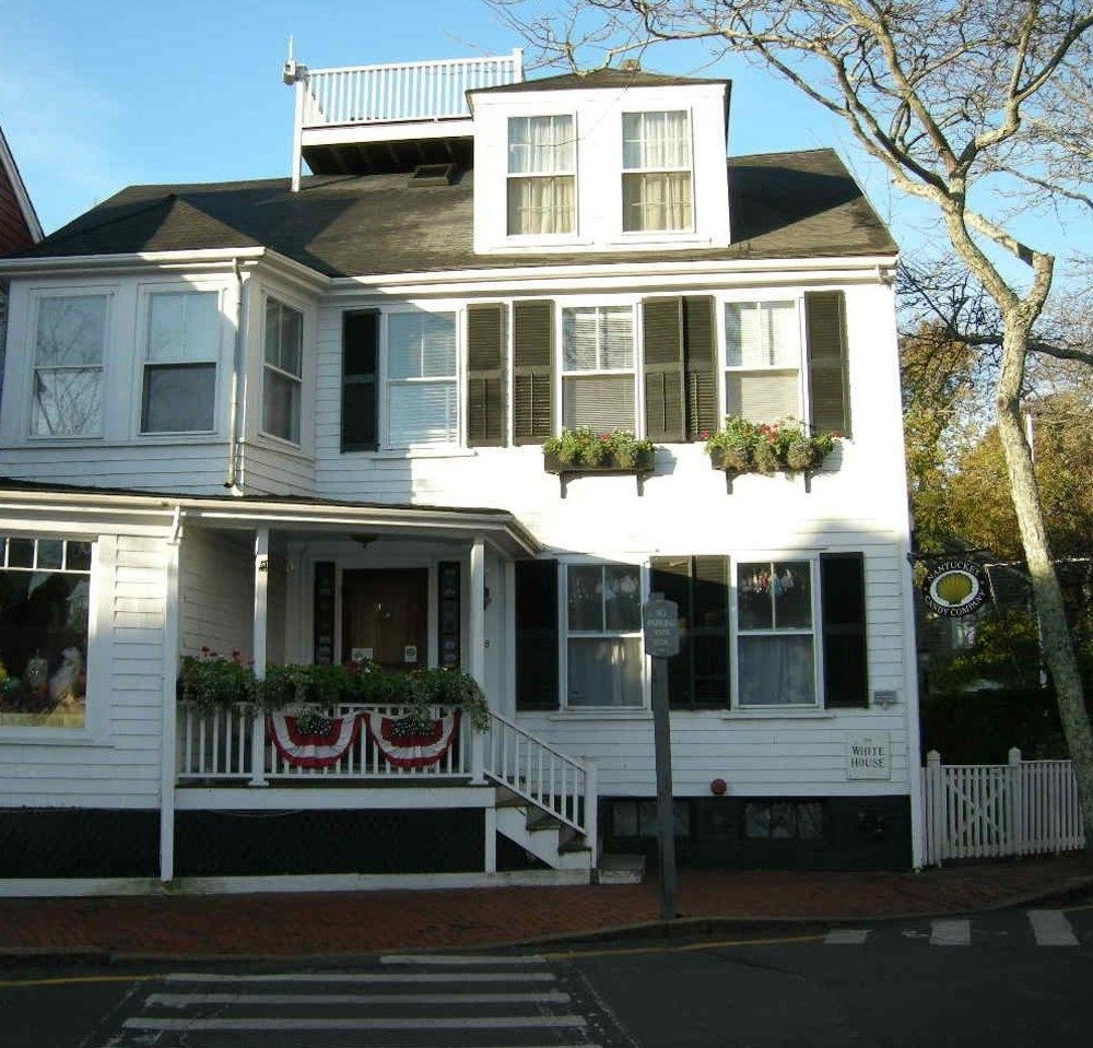 Nantucket White House Inn Exterior photo